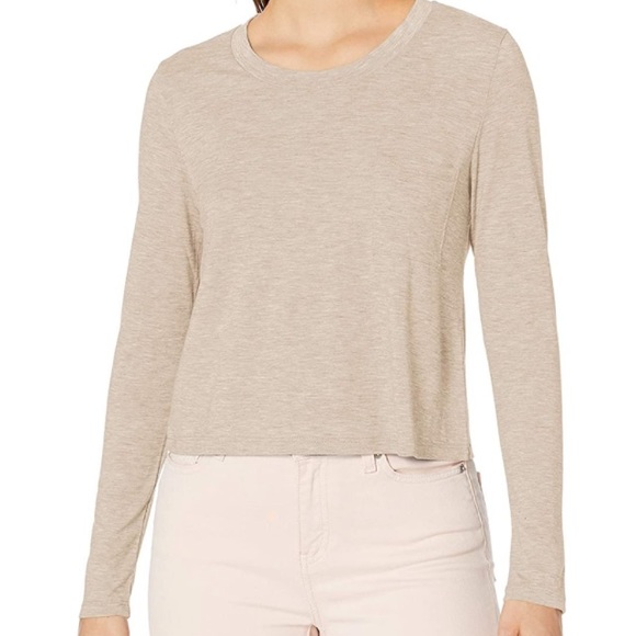 Trendy basic long sleeve crew neck cropped Top Beige Whisper - Picture 1 of 2